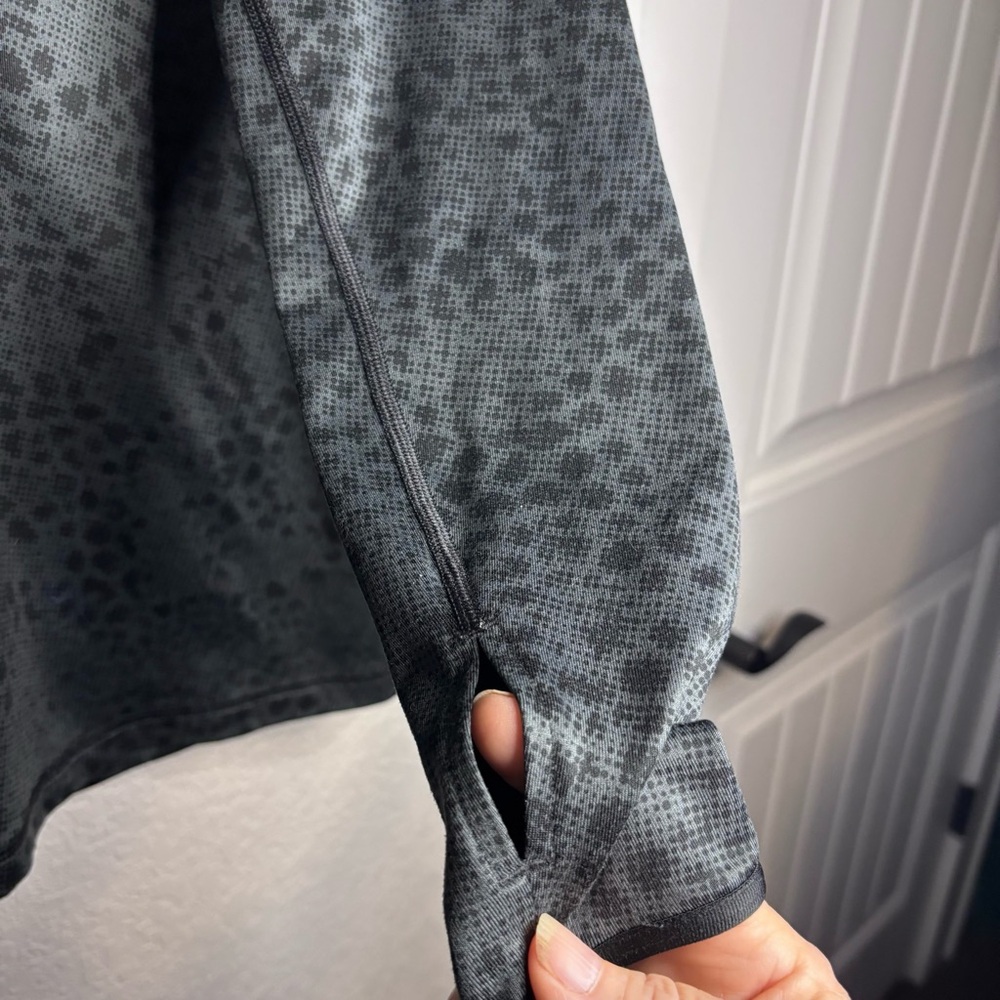 Nike Pro Black Athletic Jacket, Women’s - Picture 4 of 13
